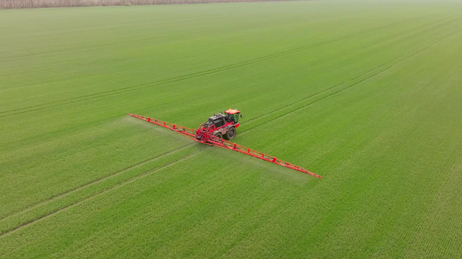 Автопилот Trimble и опрыскиватель Agrifac